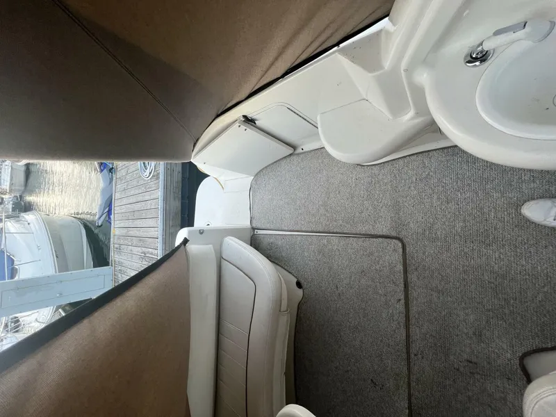 Slide: The Image of Sea Ray 310 Sundancer 1999 - 14