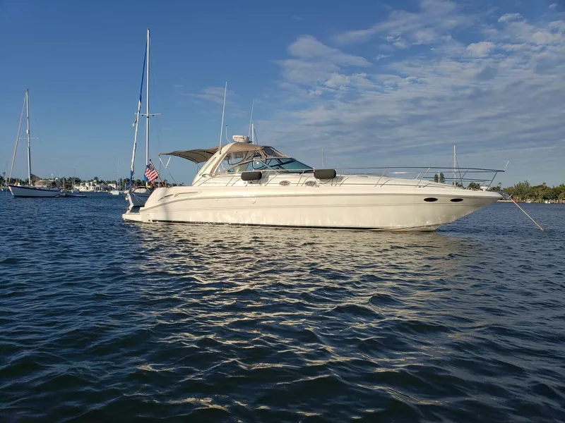 The Image of Sea Ray 410 Express Cruiser 2003 - 0