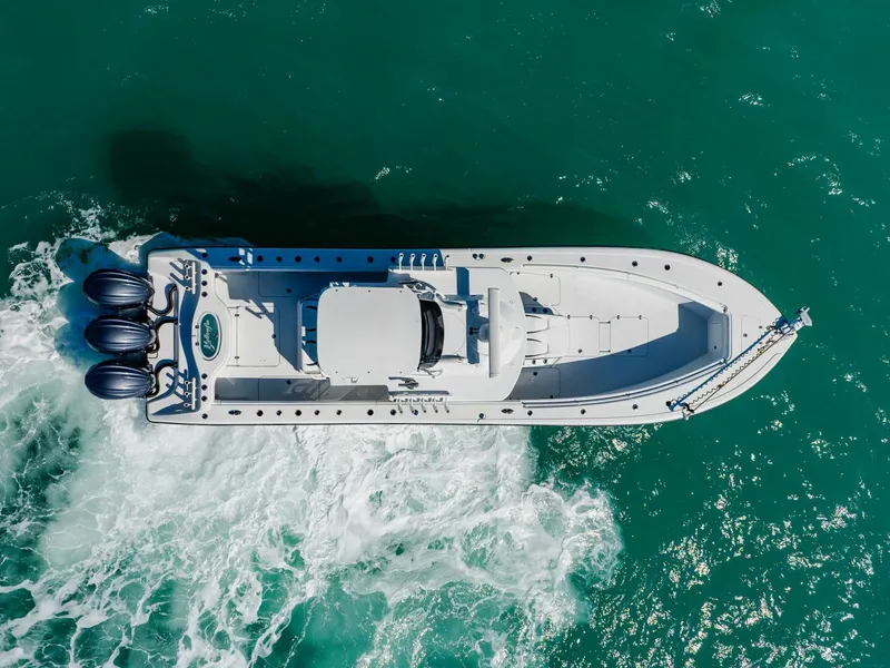 Slide: The Image of Yellowfin 36 Offshore 2025 - 4