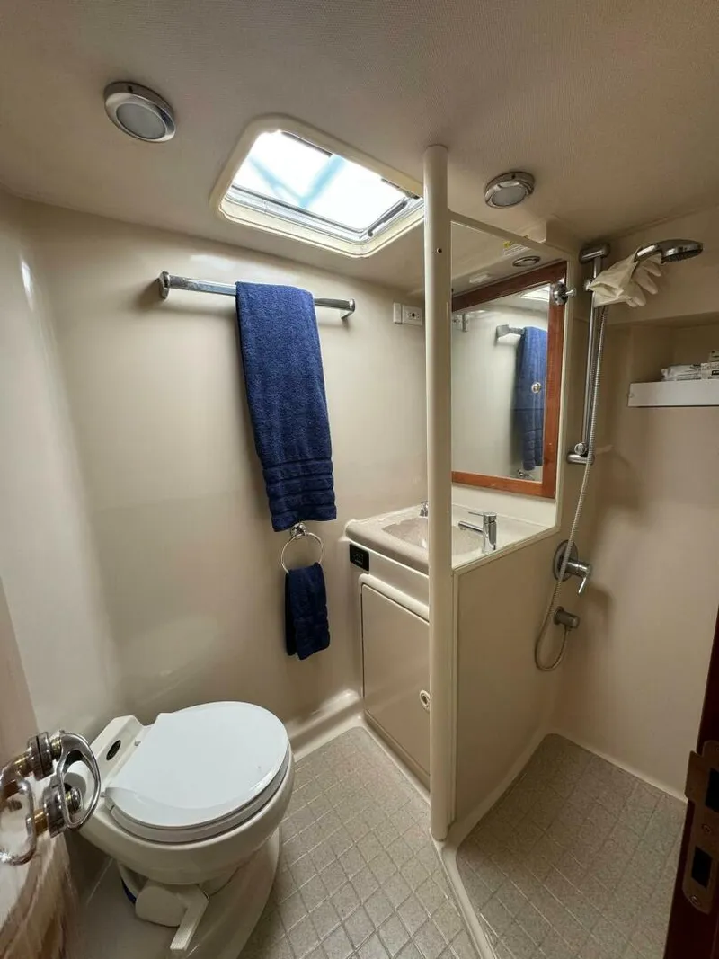 Slide: The Image of Riviera 43 Flybridge 2002 - 6