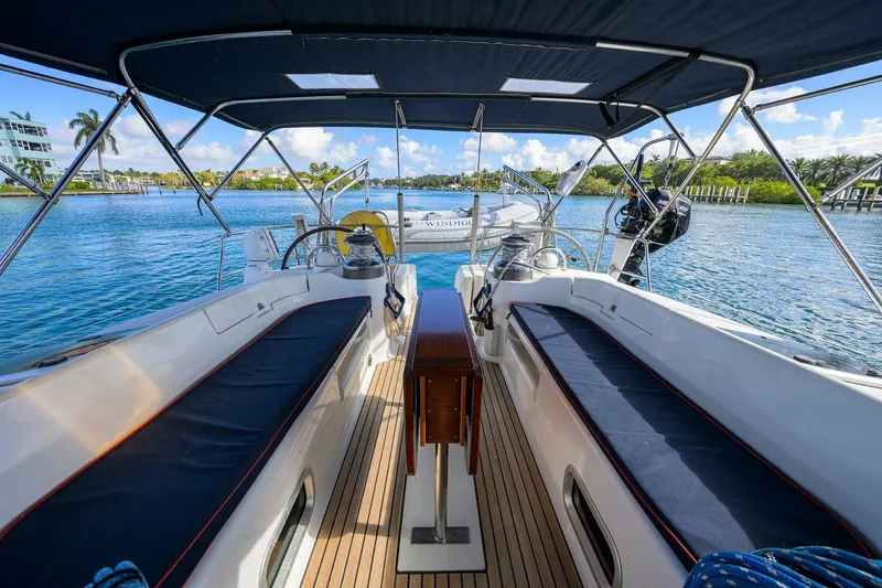 Slide: The Image of Beneteau 2003 - 7