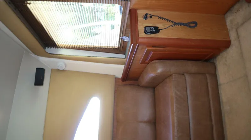 Slide: The Image of Luhrs 38 Convertible 2005 - 23