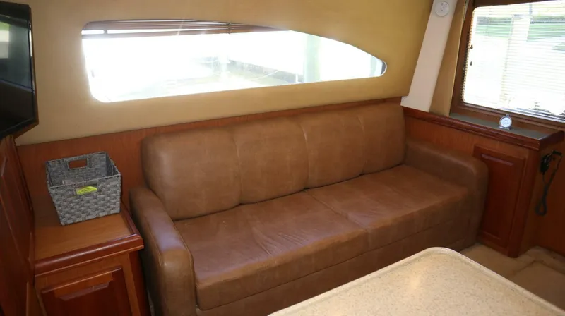 Slide: The Image of Luhrs 38 Convertible 2005 - 26