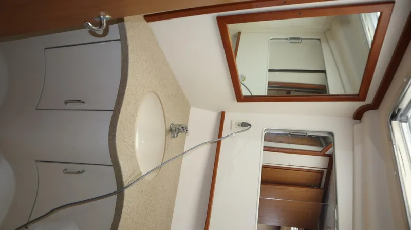 Slide: The Image of Luhrs 38 Convertible 2005 - 42