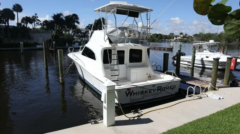 Slide: The Image of Luhrs 38 Convertible 2005 - 53