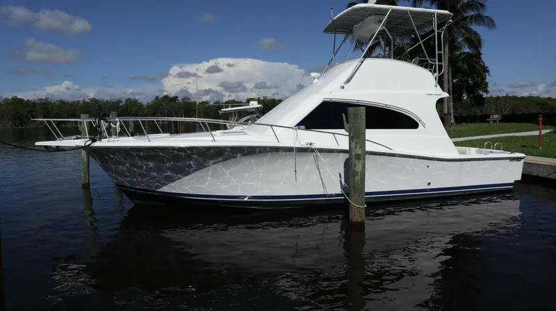 Slide: The Image of Luhrs 38 Convertible 2005 - 54