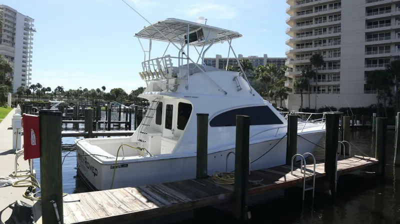 Slide: The Image of Luhrs 38 Convertible 2005 - 59
