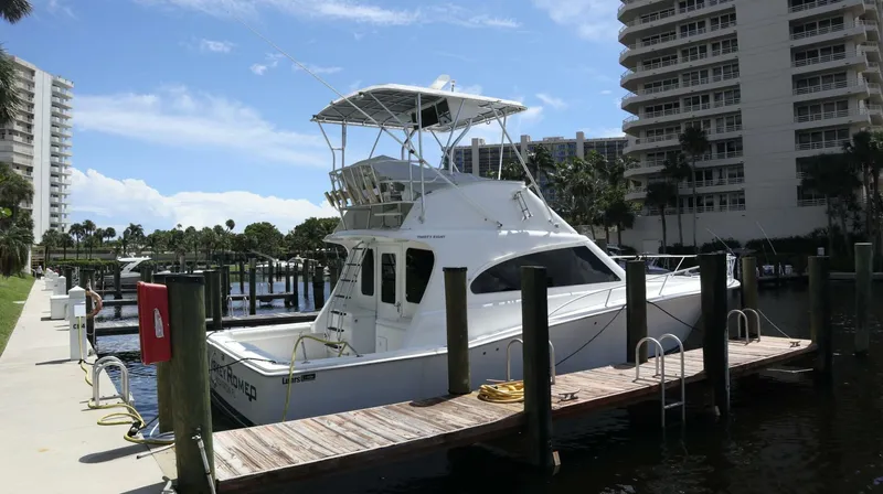 Slide: The Image of Luhrs 38 Convertible 2005 - 73