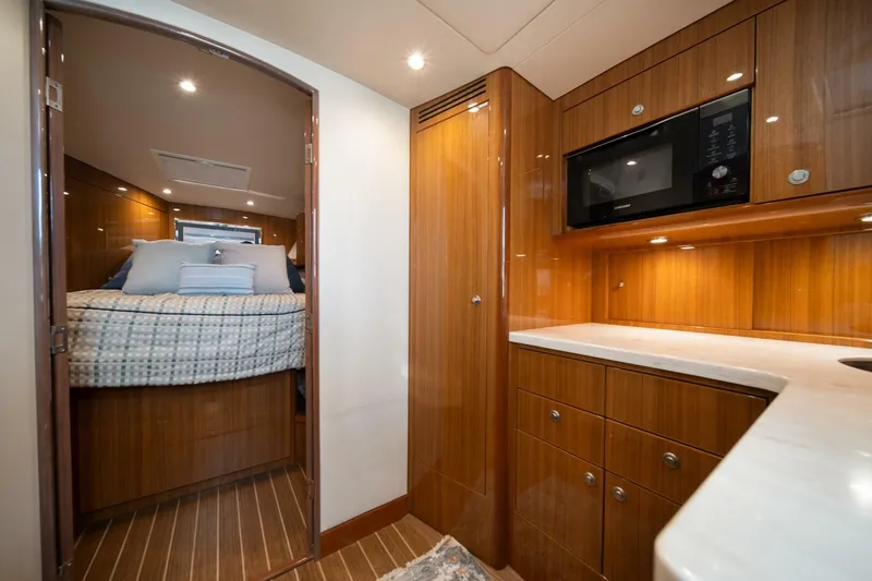 Slide: The Image of Viking 37 Billfish 2018 - 41