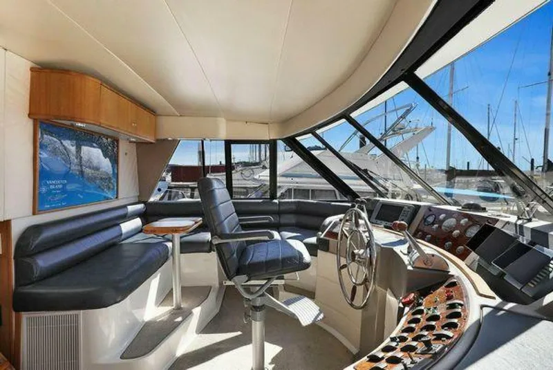 Slide: The Image of Bayliner 4788 1998 - 16