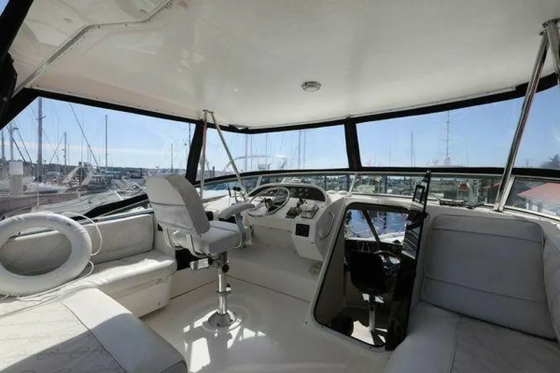 Slide: The Image of Bayliner 4788 1998 - 23