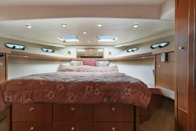 Slide: The Image of Bayliner 4788 1998 - 26