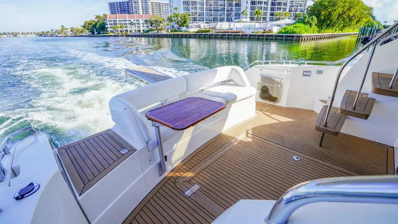 Slide: The Image of Fairline 2009 - 12