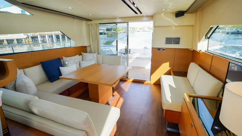 Slide: The Image of Fairline 2009 - 14