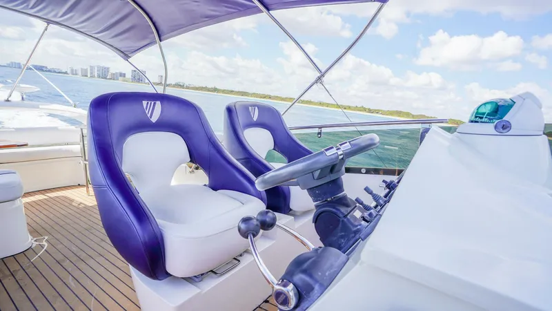 Slide: The Image of Fairline 2009 - 48