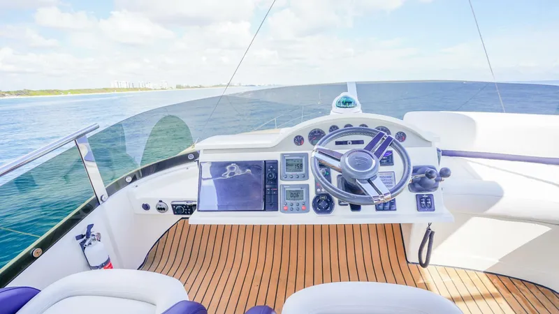 Slide: The Image of Fairline 2009 - 50