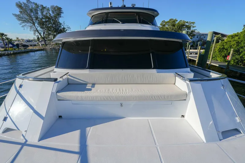 Slide: The Image of Marlow Explorer 70E-CB 2025 - 68