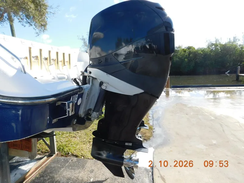Slide: The Image of Triton 2895 CC 2006 - 2