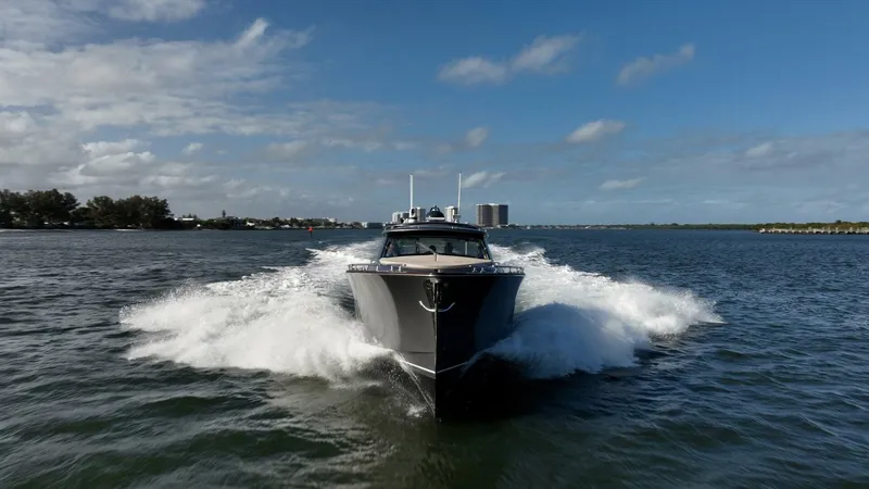 Slide: The Image of Zeelander Z5 2025 - 4