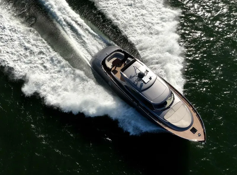 Slide: The Image of Zeelander Z5 2025 - 7