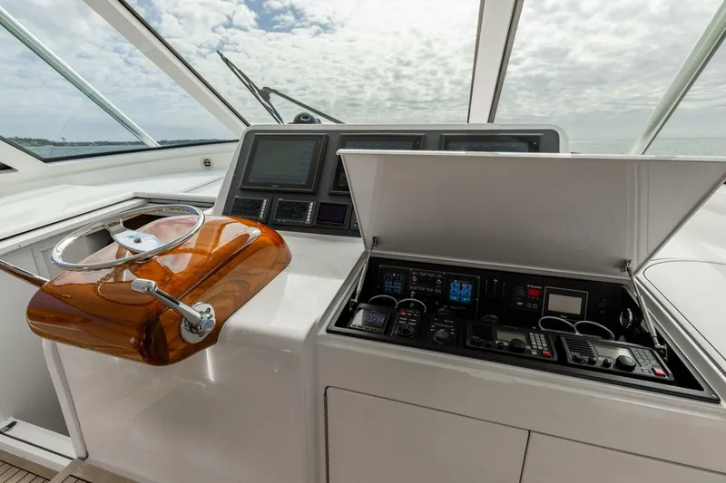 Slide: The Image of Viking 52 Sport Tower 2015 - 39