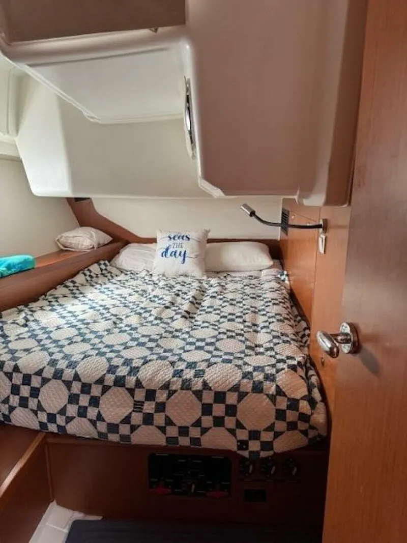 Slide: The Image of Beneteau 45 2014 - 19