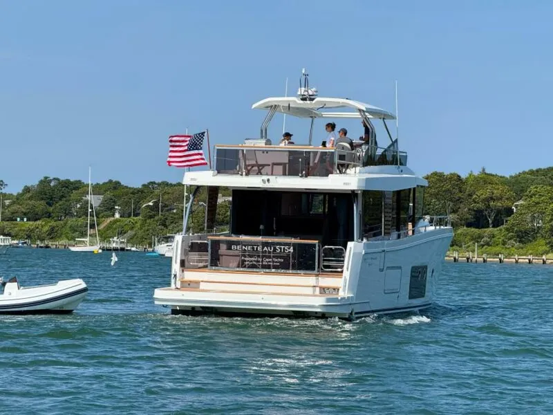 Slide: The Image of Beneteau Swift Trawler 54 2026 - 3