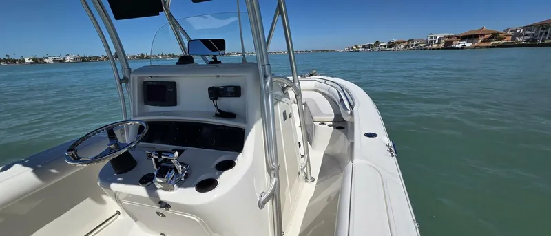 Slide: The Image of Boston Whaler 270 Outrage 2006 - 23