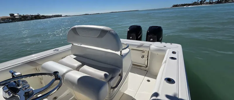 Slide: The Image of Boston Whaler 270 Outrage 2006 - 30