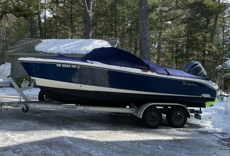 Slide: The Image of Edgewater 205 CX 2016 - 4