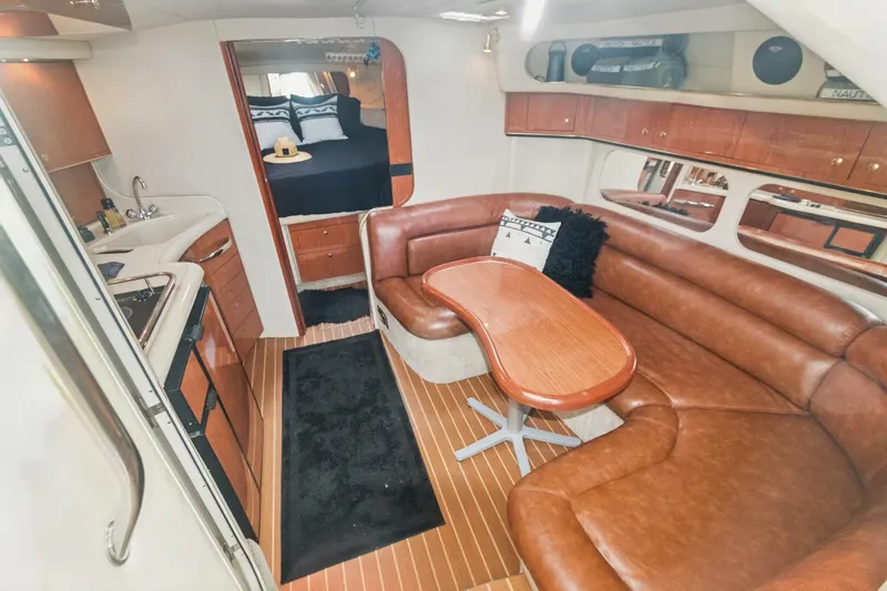 Slide: The Image of Sea Ray 370 Express Cruiser 2000 - 2