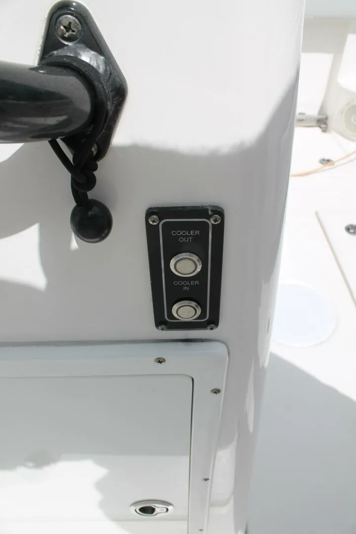 Slide: The Image of Sea Fox 328 Commander 2018 - 26