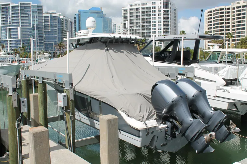 Slide: The Image of Sea Fox 328 Commander 2018 - 8