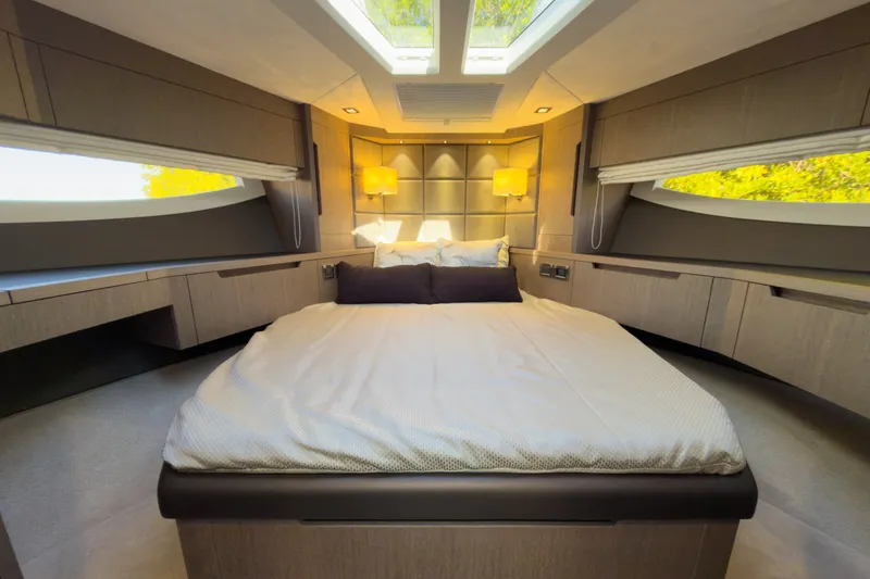 Slide: The Image of Galeon 510 SKY 2022 - 29