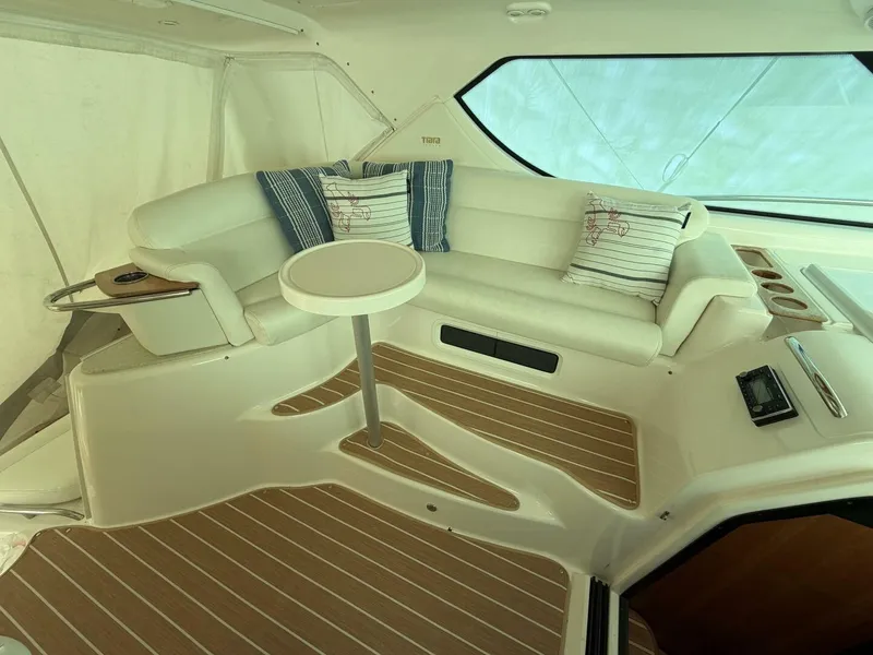Slide: The Image of Tiara 4300 Sovran 2008 - 2