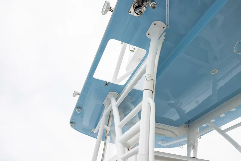 Slide: The Image of Invincible 40’ Catamaran 2020 - 17