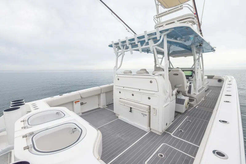 Slide: The Image of Invincible 40’ Catamaran 2020 - 26