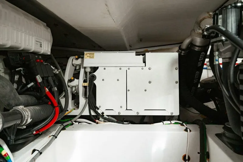Slide: The Image of Azimut 45 Atlantis 2022 - 27