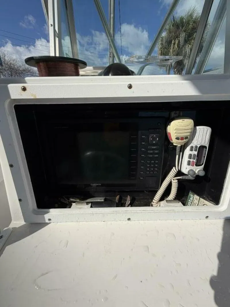 Slide: The Image of Regulator Marine 2004 - 11