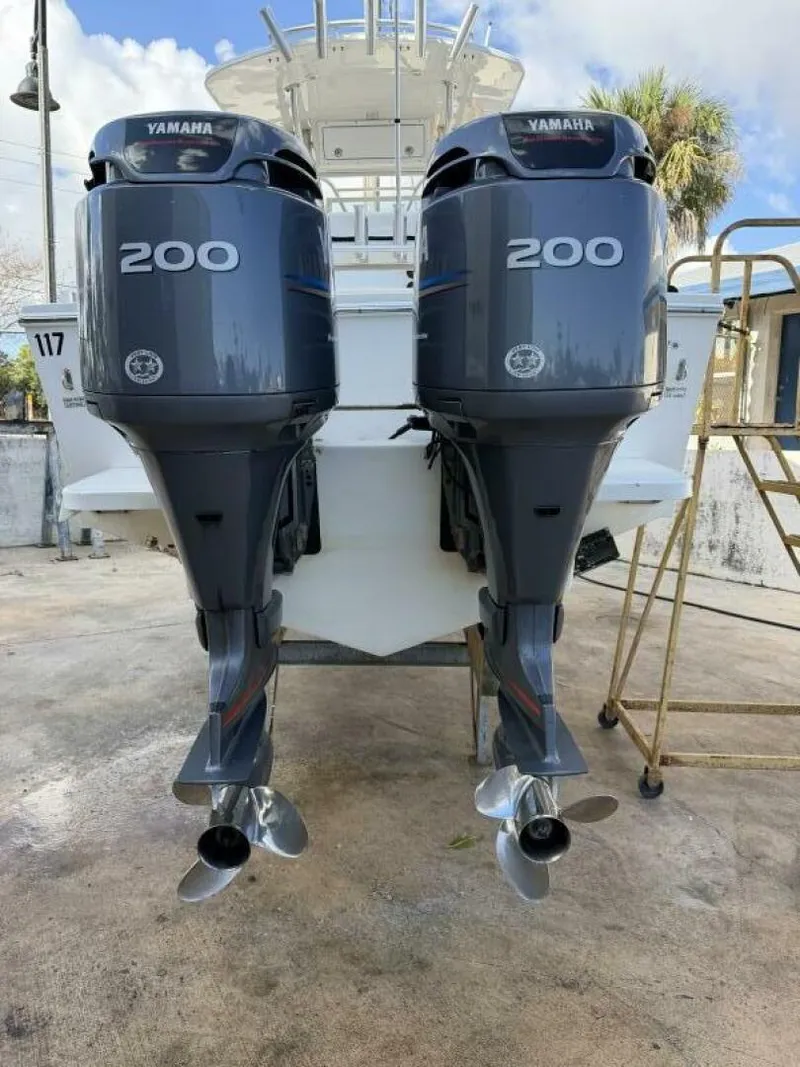 Slide: The Image of Regulator Marine 2004 - 17