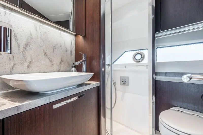 Slide: The Image of Sunseeker Predator 60 EVO 2021 - 100