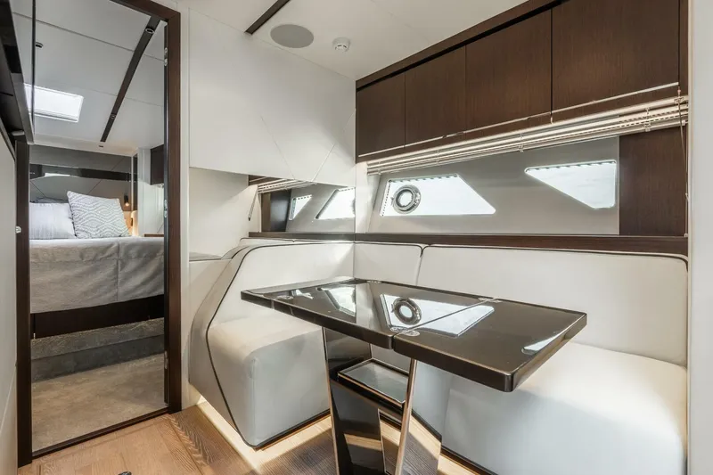 Slide: The Image of Sunseeker Predator 60 EVO 2021 - 25