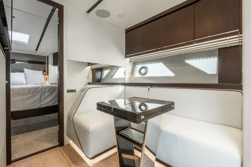Slide: The Image of Sunseeker Predator 60 EVO 2021 - 4