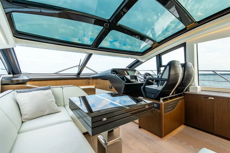 Slide: The Image of Sunseeker Predator 60 EVO 2021 - 56