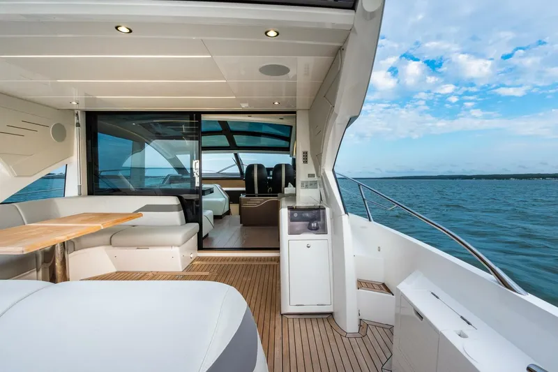Slide: The Image of Sunseeker Predator 60 EVO 2021 - 70