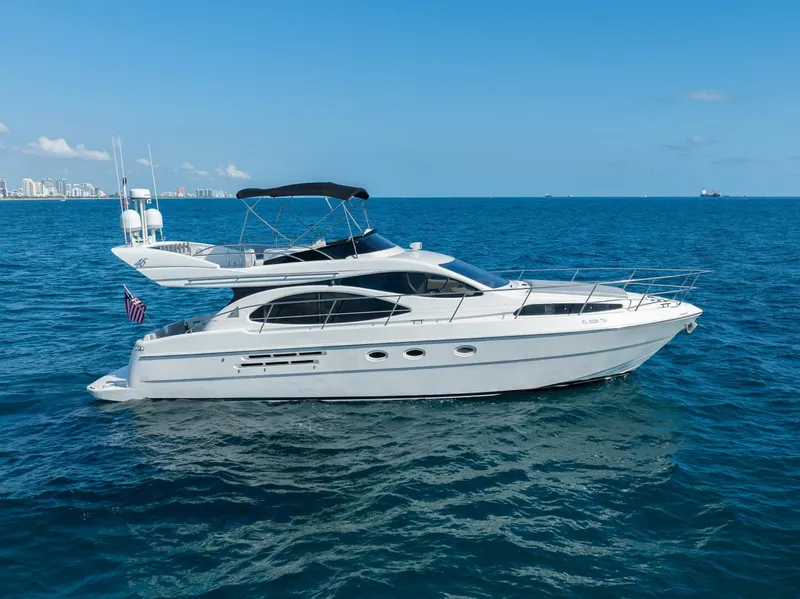 The Image of Azimut 46 2001 - 0
