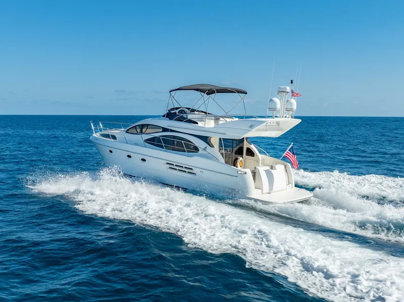 Slide: The Image of Azimut 46 2001 - 12