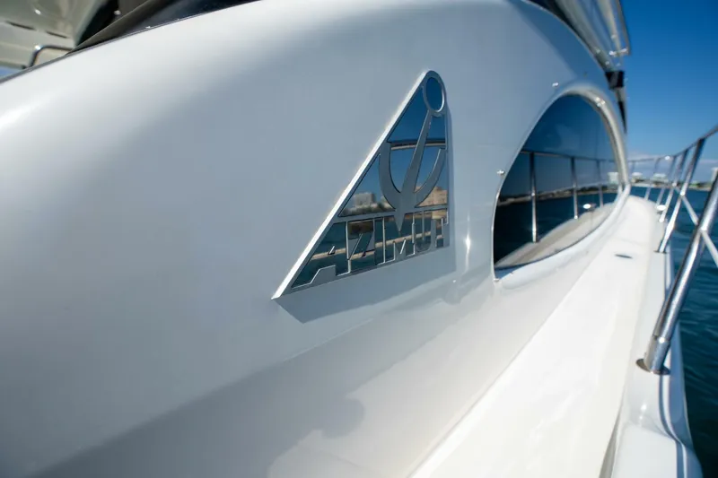 Slide: The Image of Azimut 46 2001 - 23