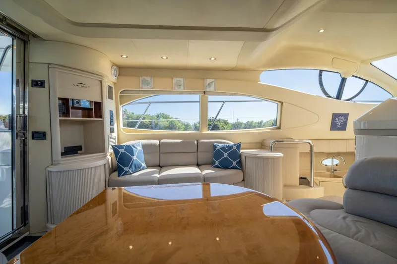 Slide: The Image of Azimut 46 2001 - 42