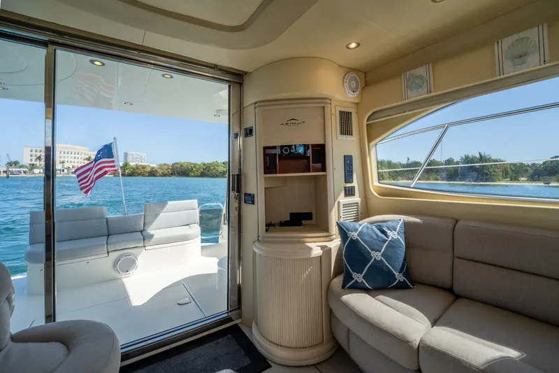 Slide: The Image of Azimut 46 2001 - 43